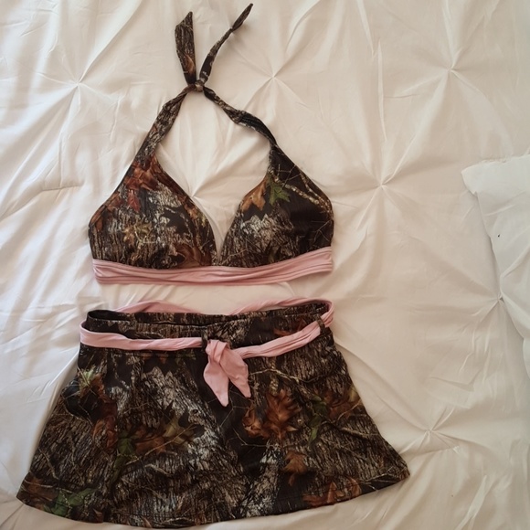 Swim suit - Picture 1 of 1